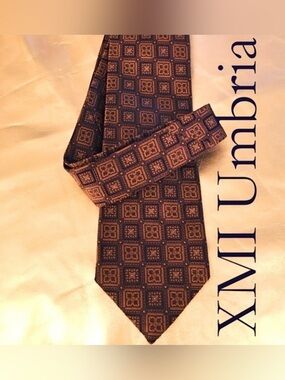 Umbria XMI in Coppers and Browns exquisite Tie